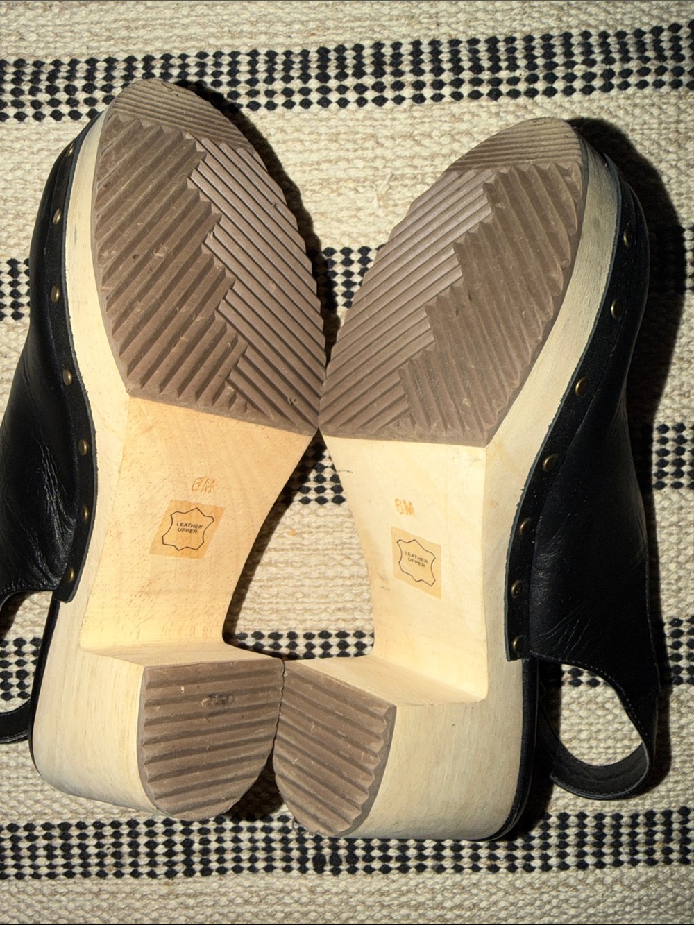 LOFT Black Leather Slingback Clogs with Studded Wooden Sole - Picture 7 of 7